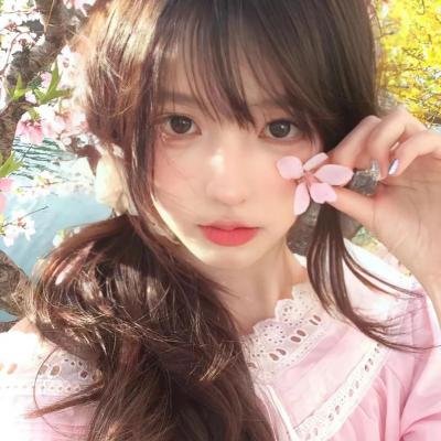 女儿国嬉春